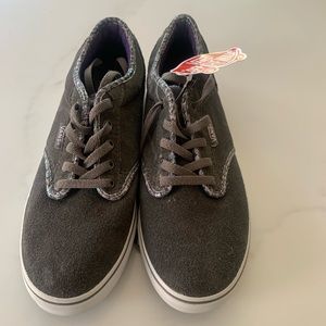 BNWT VANS